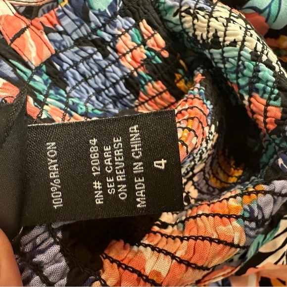 Torrid Black Tropical Babydoll Floral Sweetheart Neckline Adjustable Tank 4X - Picture 4 of 5